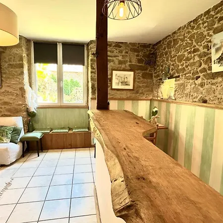 Chambres d'Hôtes du Manoir du Haut Salmon-2